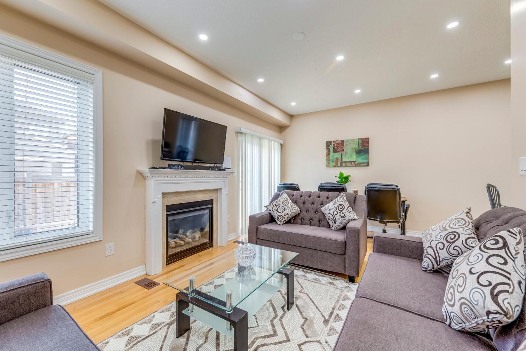 Avid Vacation Palace In Castlemore , Brampton Dış mekan fotoğraf